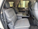 2024 Navigator L Thumbnail 22