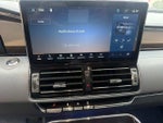 2024 Navigator L Thumbnail 30