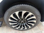 2024 Navigator L Thumbnail 34