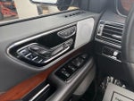 2024 Navigator L Thumbnail 24
