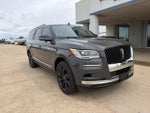 2024 Navigator L Thumbnail 2