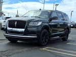 2024 Navigator L Thumbnail 3