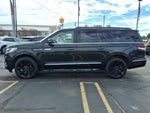 2024 Navigator L Thumbnail 4