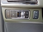 2024 Navigator L Thumbnail 19