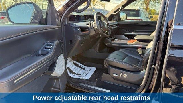 2025 Lincoln Navigator - $92,480