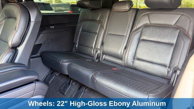 2025 Lincoln Navigator - $92,480