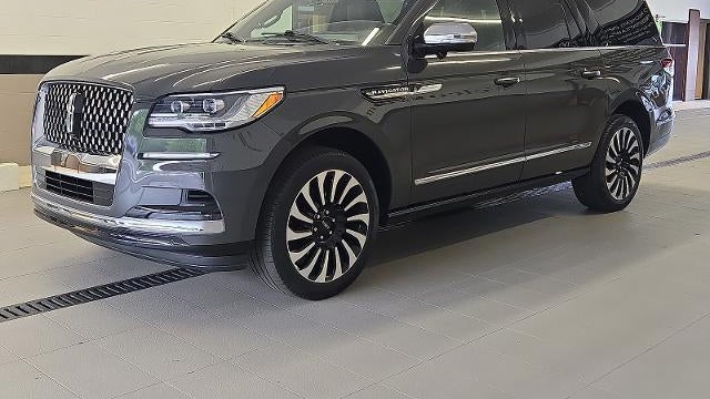 2023 Lincoln Navigator L Black Label