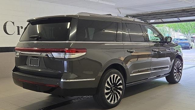 2023 Lincoln Navigator L Black Label