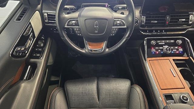 2023 Lincoln Navigator L Black Label