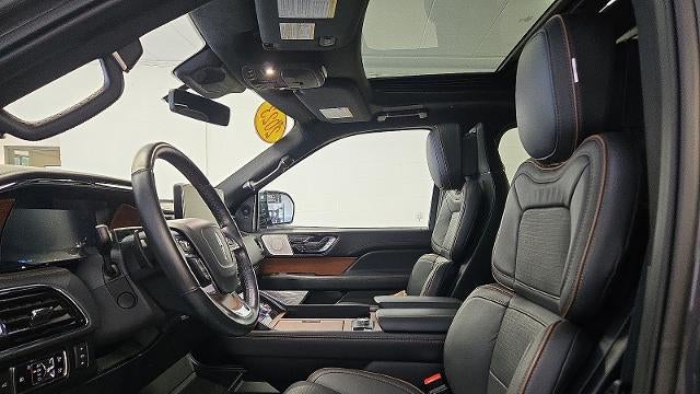 2023 Lincoln Navigator L Black Label