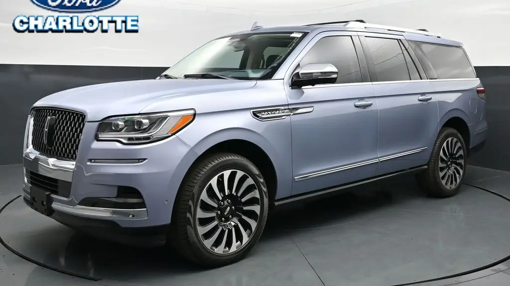 2023 Lincoln Navigator L Black Label