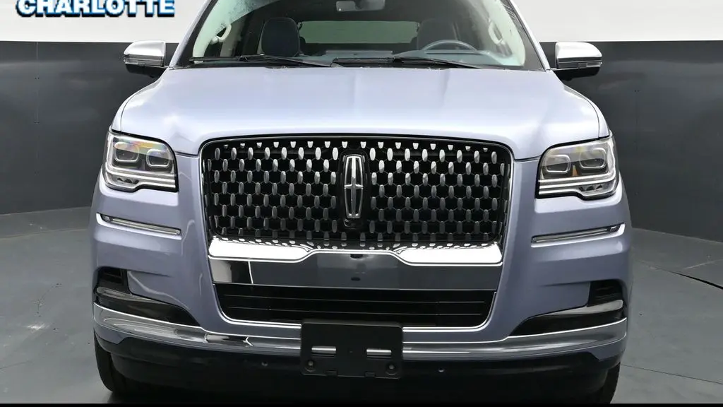 2023 Lincoln Navigator L Black Label