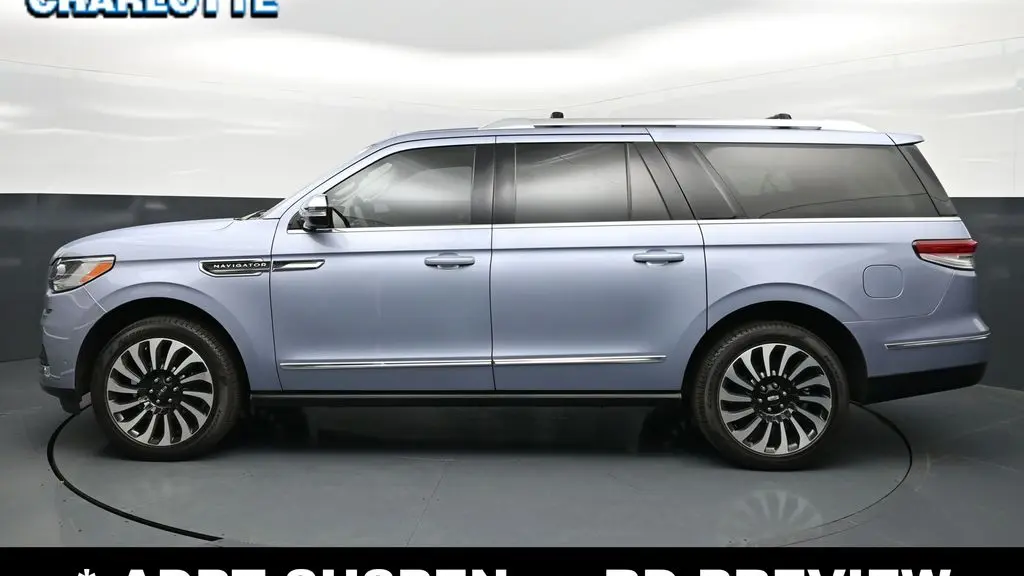 2023 Lincoln Navigator L Black Label
