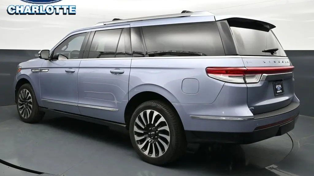 2023 Lincoln Navigator L Black Label