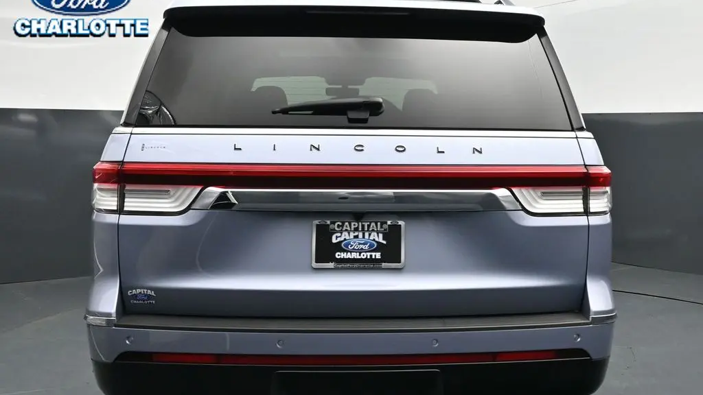 2023 Lincoln Navigator L Black Label