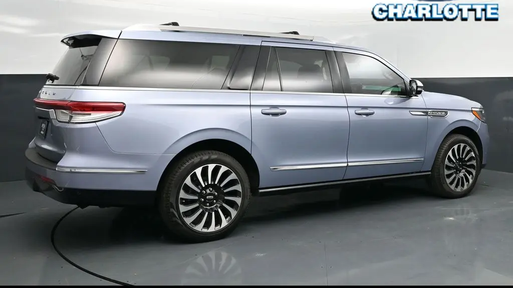 2023 Lincoln Navigator L Black Label