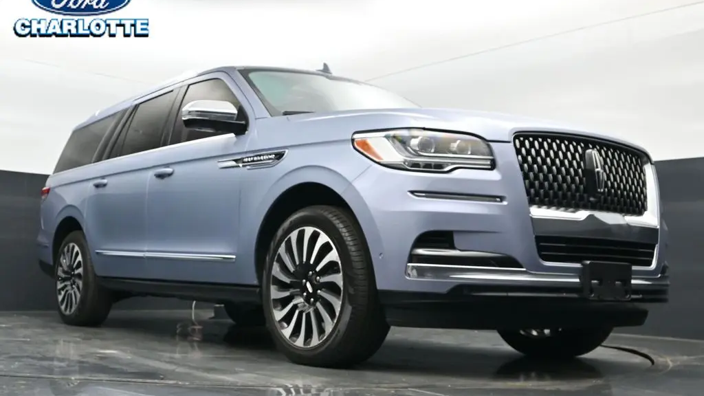 2023 Lincoln Navigator L Black Label