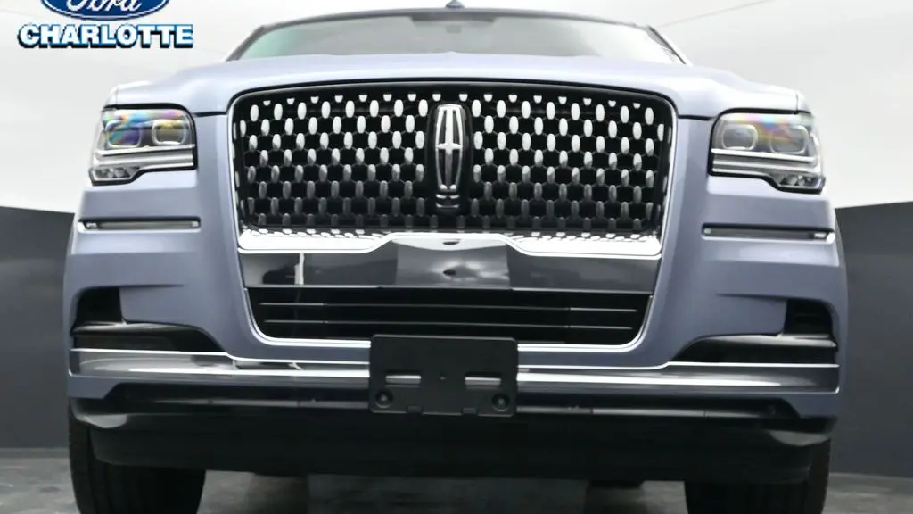 2023 Lincoln Navigator L Black Label