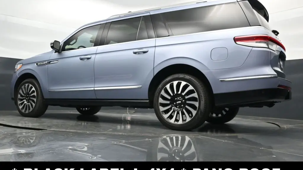 2023 Lincoln Navigator L Black Label