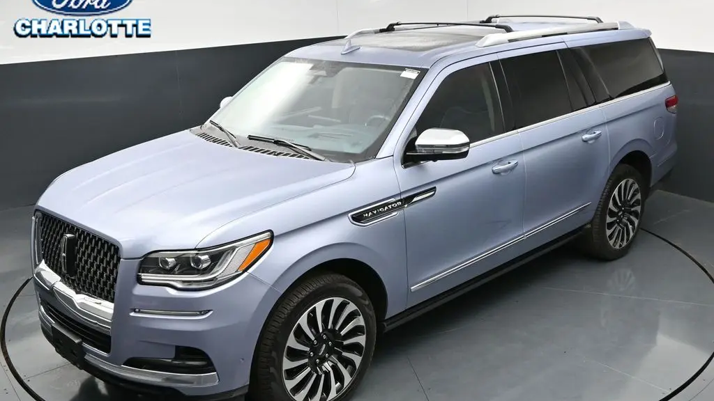 2023 Lincoln Navigator L Black Label