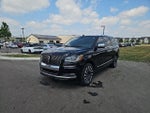 2023 Navigator L Thumbnail 1