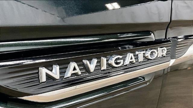 2023 Lincoln Navigator L Black Label