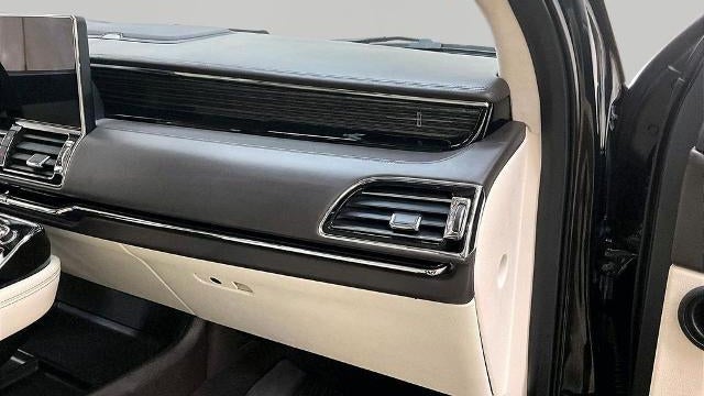 2023 Lincoln Navigator L Black Label