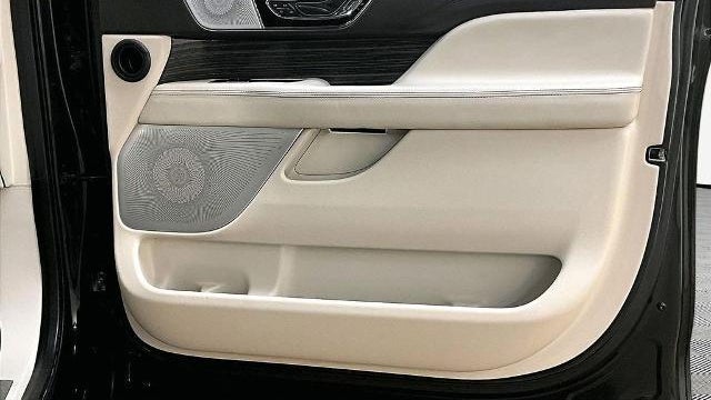2023 Lincoln Navigator L Black Label