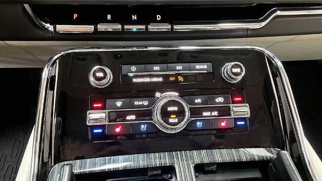 2023 Lincoln Navigator L Black Label