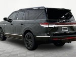 2023 Navigator L Thumbnail 13