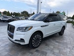 2023 Navigator L Thumbnail 4
