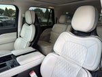 2023 Navigator L Thumbnail 12