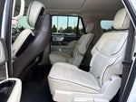 2023 Navigator L Thumbnail 15