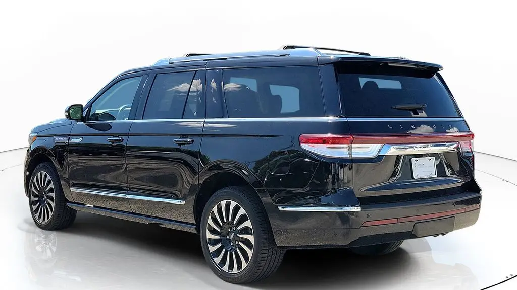 2023 Lincoln Navigator L Black Label