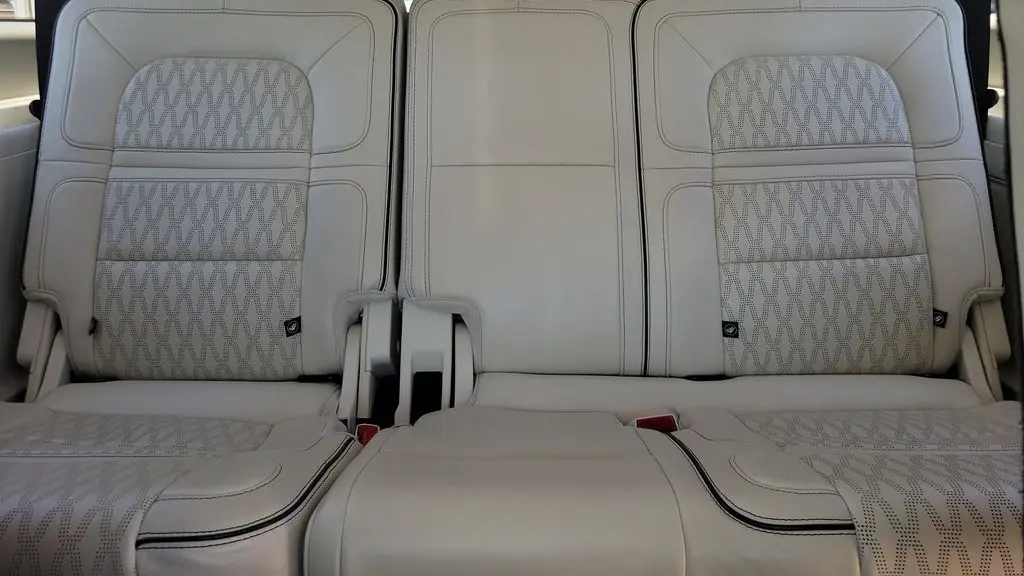2023 Lincoln Navigator L Black Label