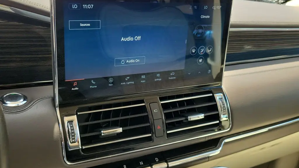 2023 Lincoln Navigator L Black Label