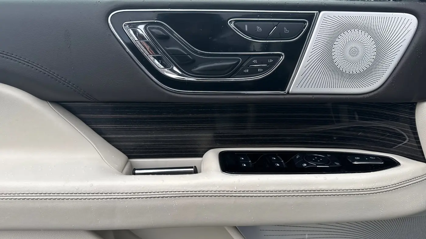 2024 Lincoln Navigator L Black Label
