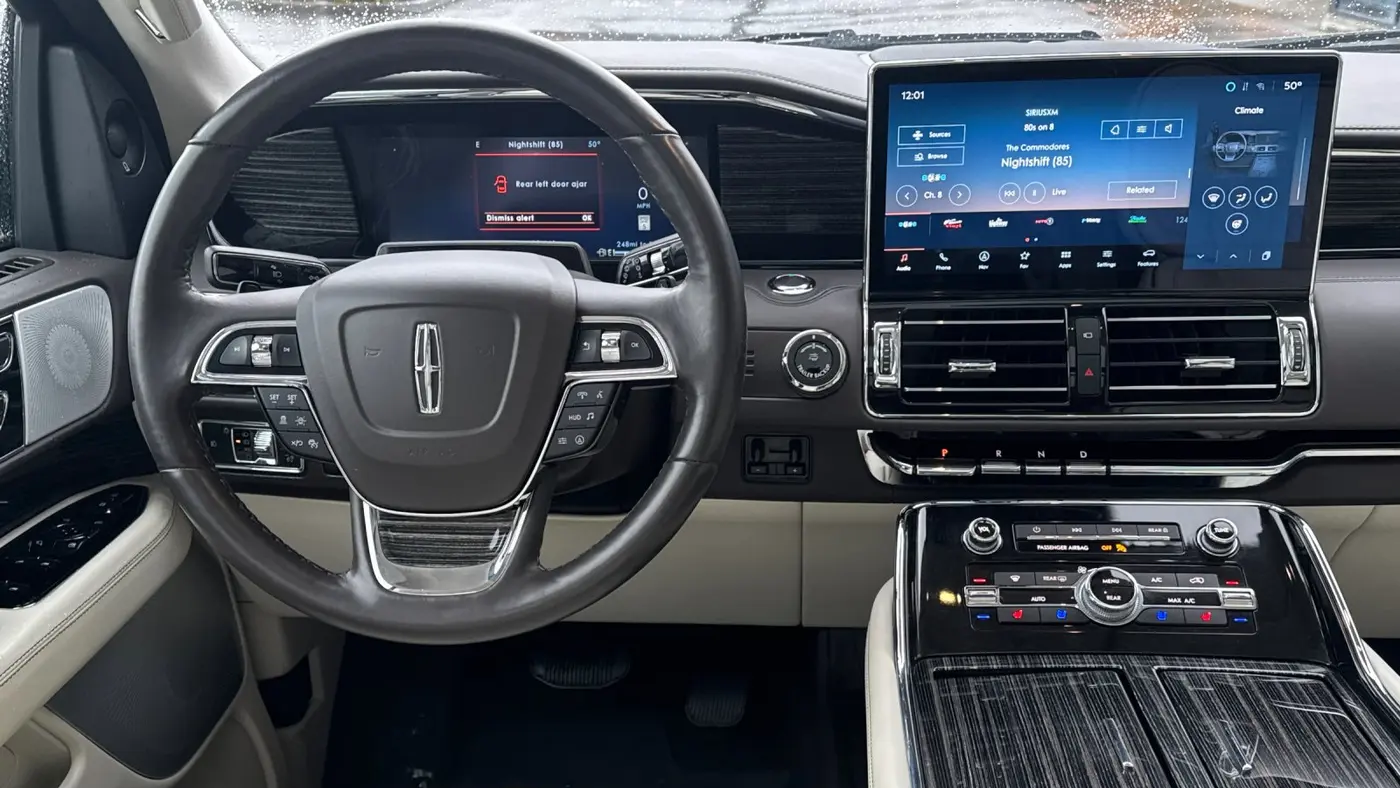 2024 Lincoln Navigator L Black Label