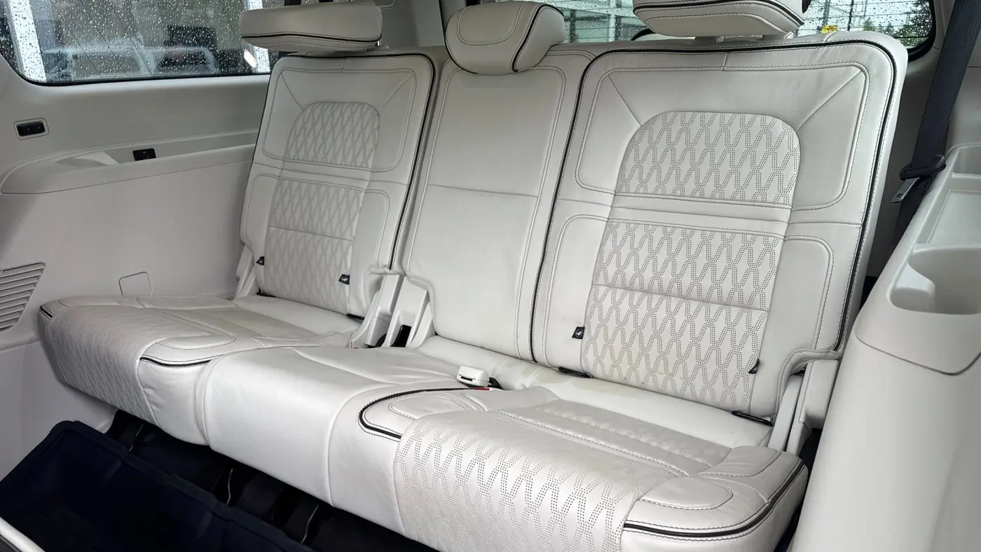 2024 Lincoln Navigator L Black Label