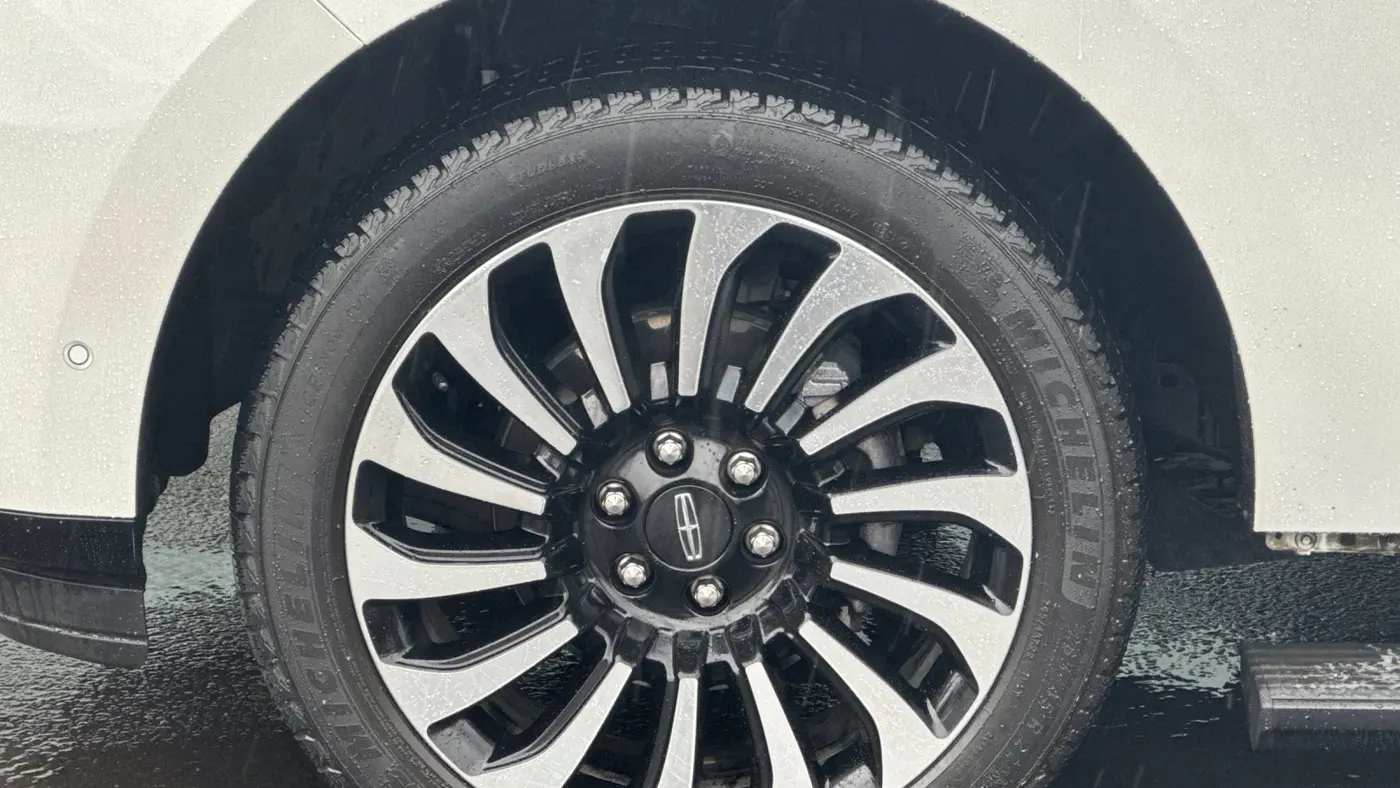 2024 Lincoln Navigator L Black Label