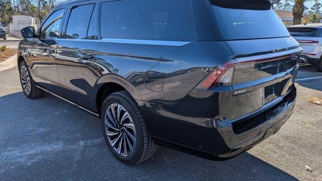 2025 Lincoln Navigator L Black Label