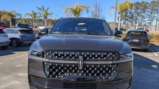 2025 Lincoln Navigator L Black Label