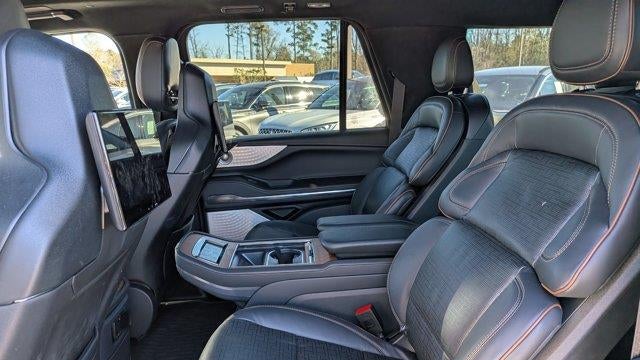 2025 Lincoln Navigator L Black Label