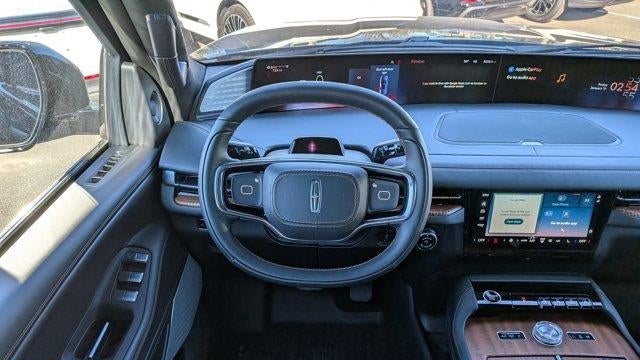 2025 Lincoln Navigator L Black Label