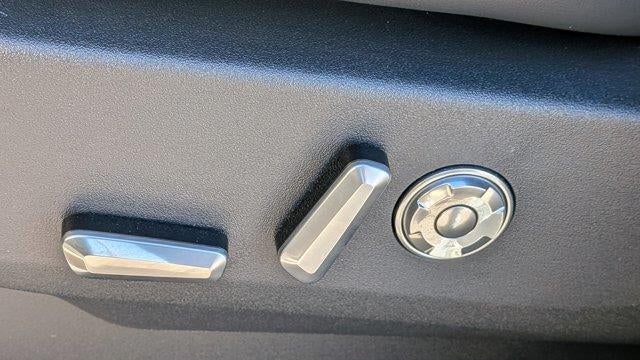 2025 Lincoln Navigator L Black Label
