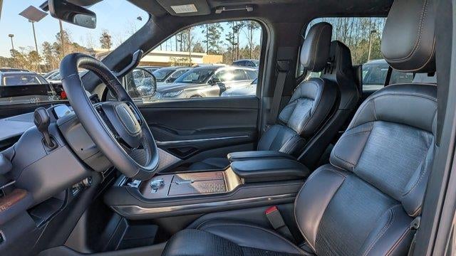 2025 Lincoln Navigator L Black Label