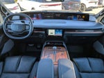 2025 Navigator L Thumbnail 18