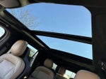 2025 Navigator L Thumbnail 14