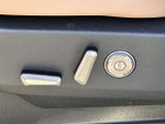 2025 Navigator L Thumbnail 15