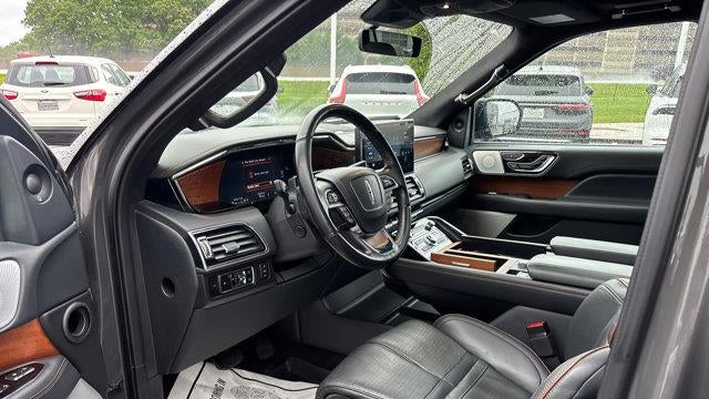2023 Lincoln Navigator L Black Label